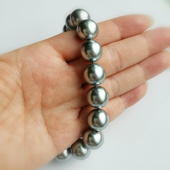 Host PICK NWT Large Glass Pearl choker necklace - Picture 5 of 9